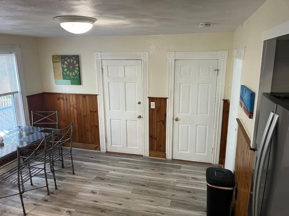 Beverly, Salem, Dwtn, Water and Train Apartment in Salem