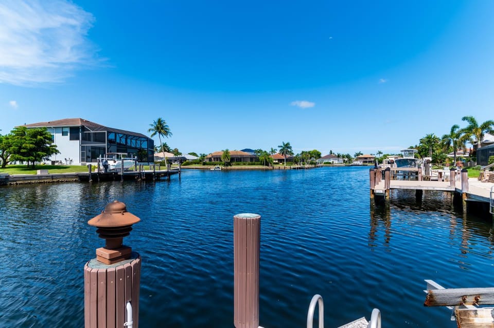 Stay Play Waterfront 3 Bed on Marco Island House in Marco Island
