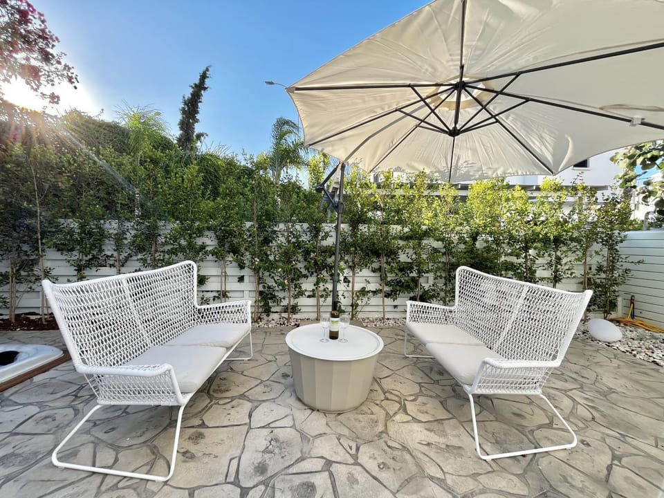 Patio, Garden, Garden view