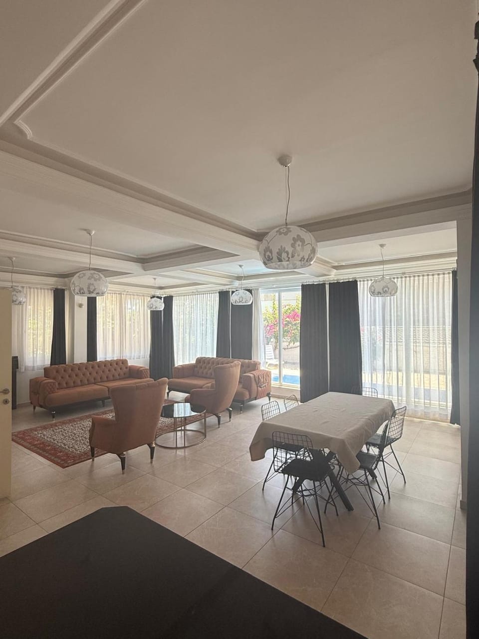 Living room, Seating area, Dining area