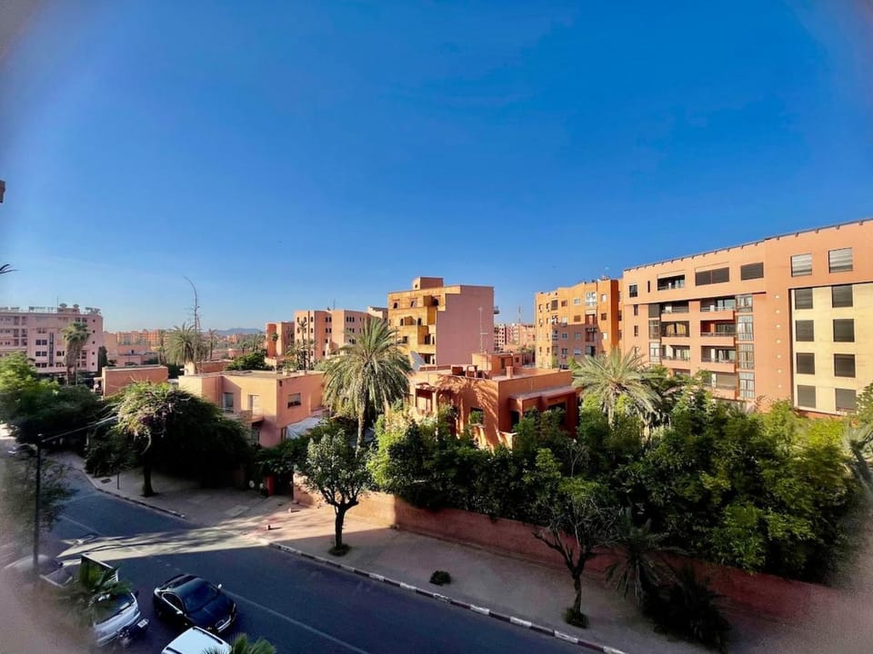 Day, Neighbourhood, City view, Street view