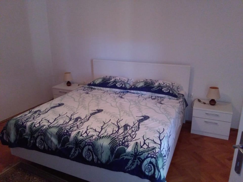 Gajeta Apartment in Murter
