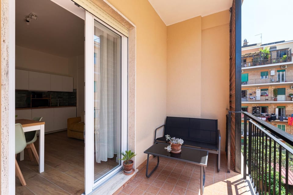 View (from property/room), Balcony/Terrace