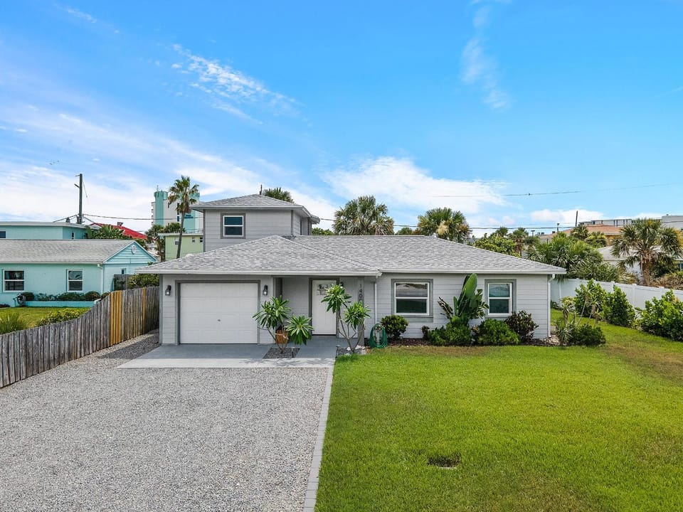 Smyrna Sol House in New Smyrna Beach