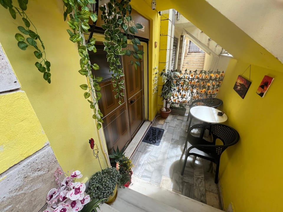 Patio, Seating area, Dining area