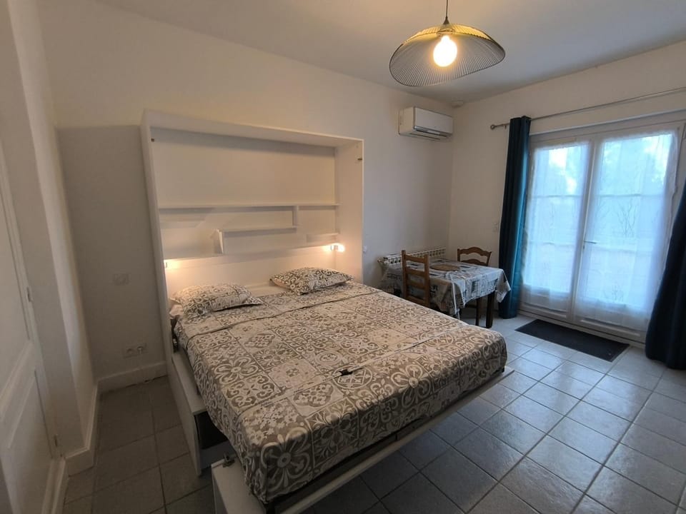 Les 2 Hirondelles Bed and Breakfast in Nouvelle-Aquitaine