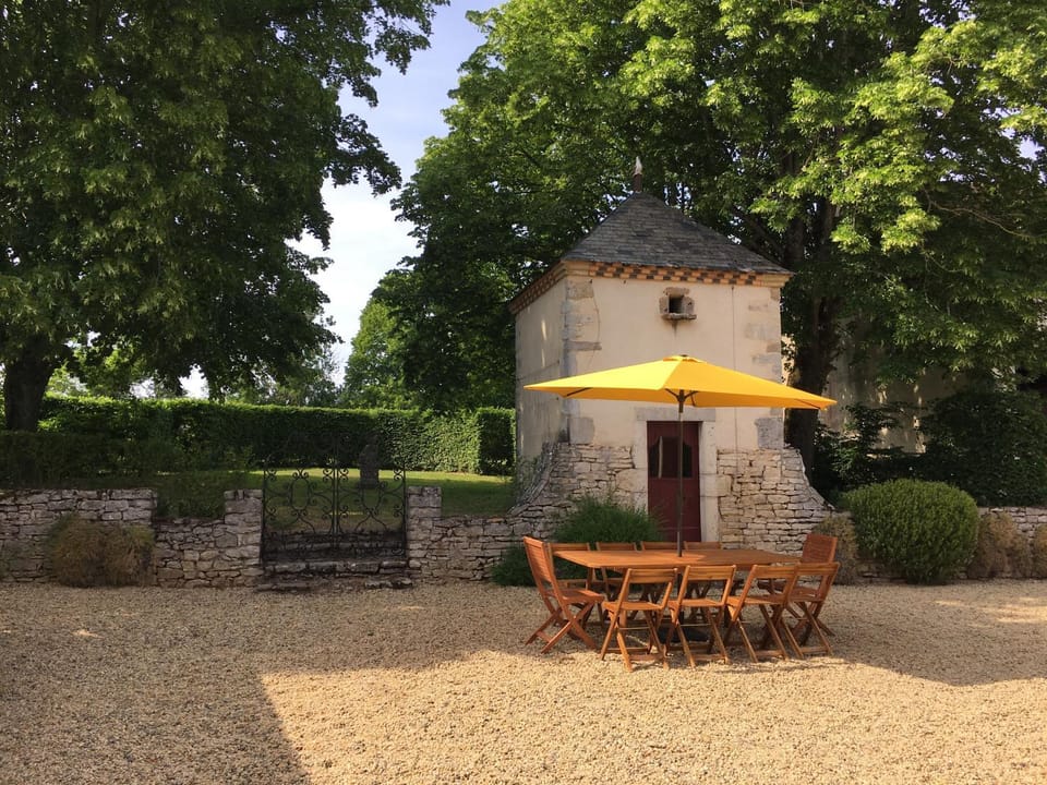 Le Vieux Colombier Villa in Auvergne-Rhône-Alpes