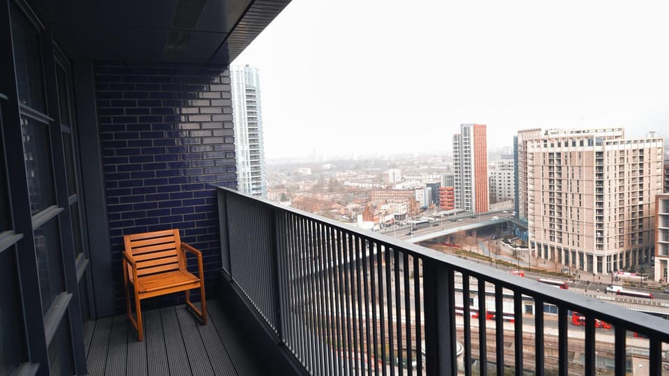 London Iconic View Retreat Apartment in London