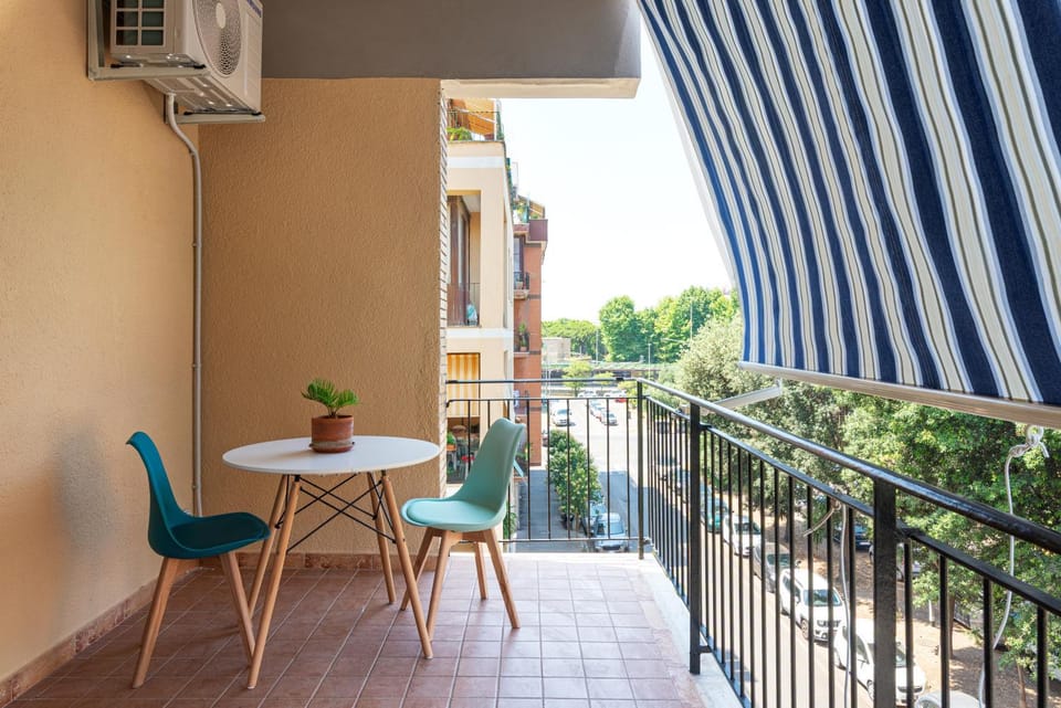 View (from property/room), Balcony/Terrace