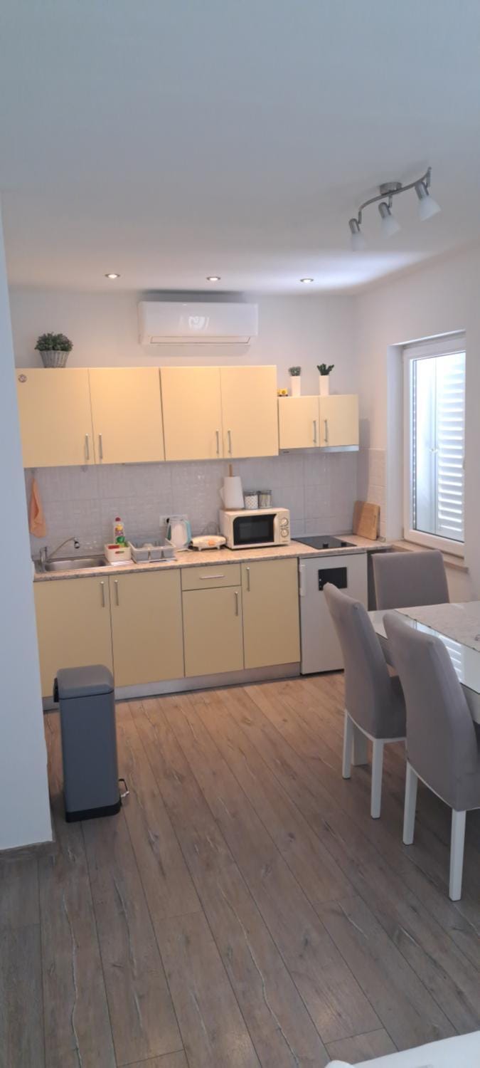 Apartment Luka Apartment in Makarska