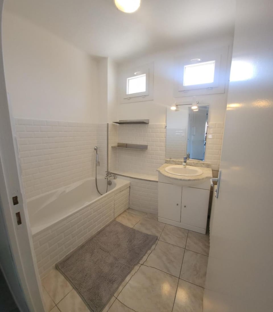 2 steps from Avignon train station Apartment in Avignon