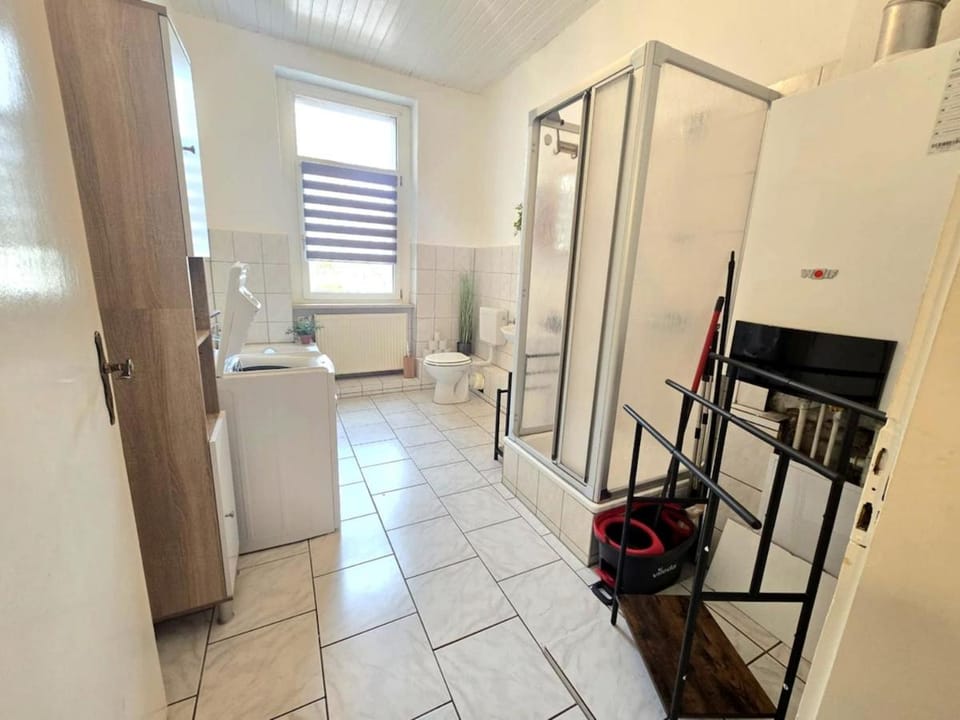 Shower, Bathroom, Bath, washing machine