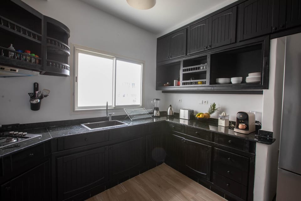 Coffee/tea facilities, Kitchen or kitchenette, minibar, oven, pet friendly, toaster
