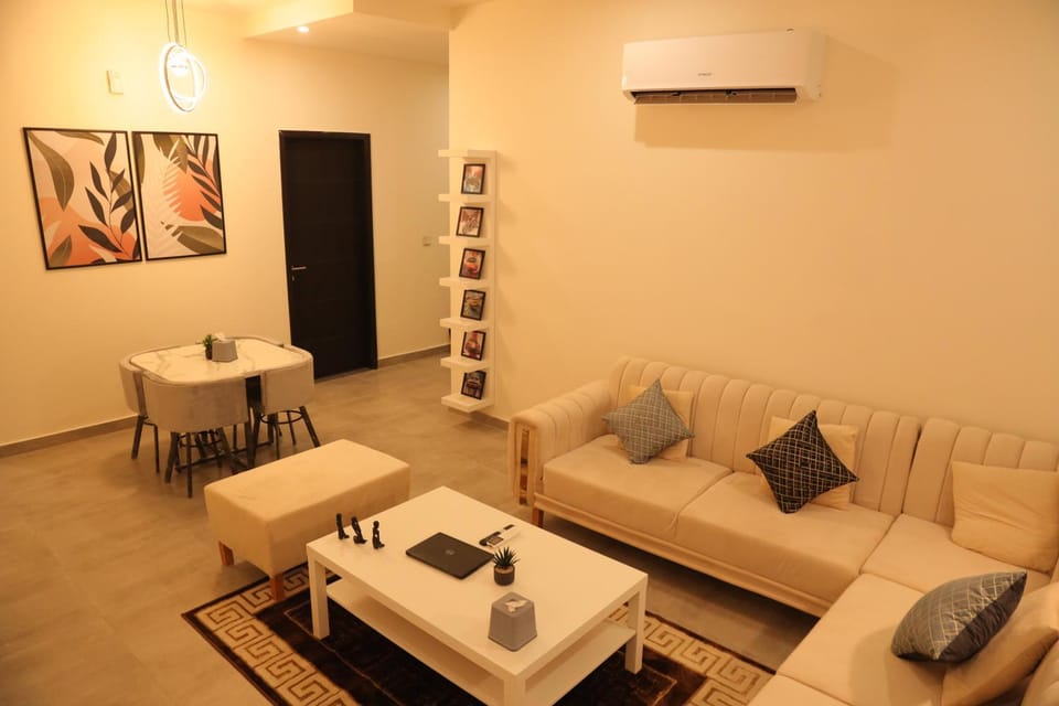 Living room, Seating area, air conditioner