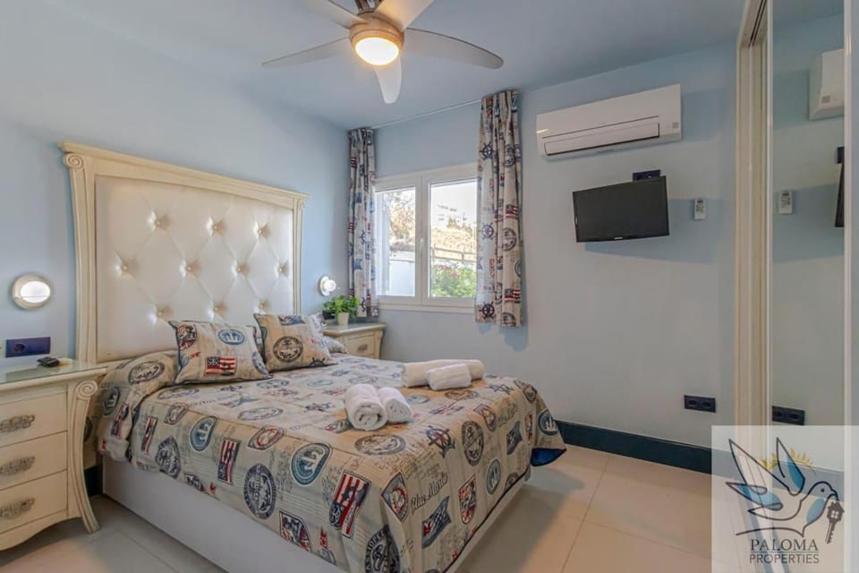 Wonderful beachfront apartment Apartment in Benalmadena