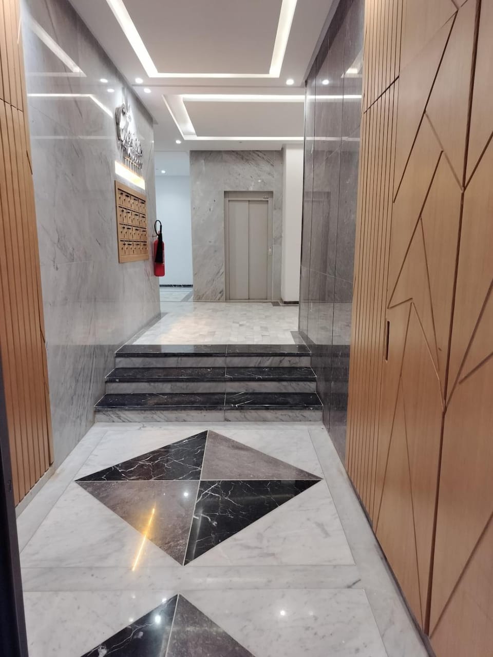 Beautiful apartment 2 bedrooms living room aéroport mohamed 5 nouaceur Casablanca Apartment in Casablanca-Settat