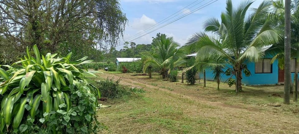 La casita de Antonio en Sarapiqui House in Heredia Province