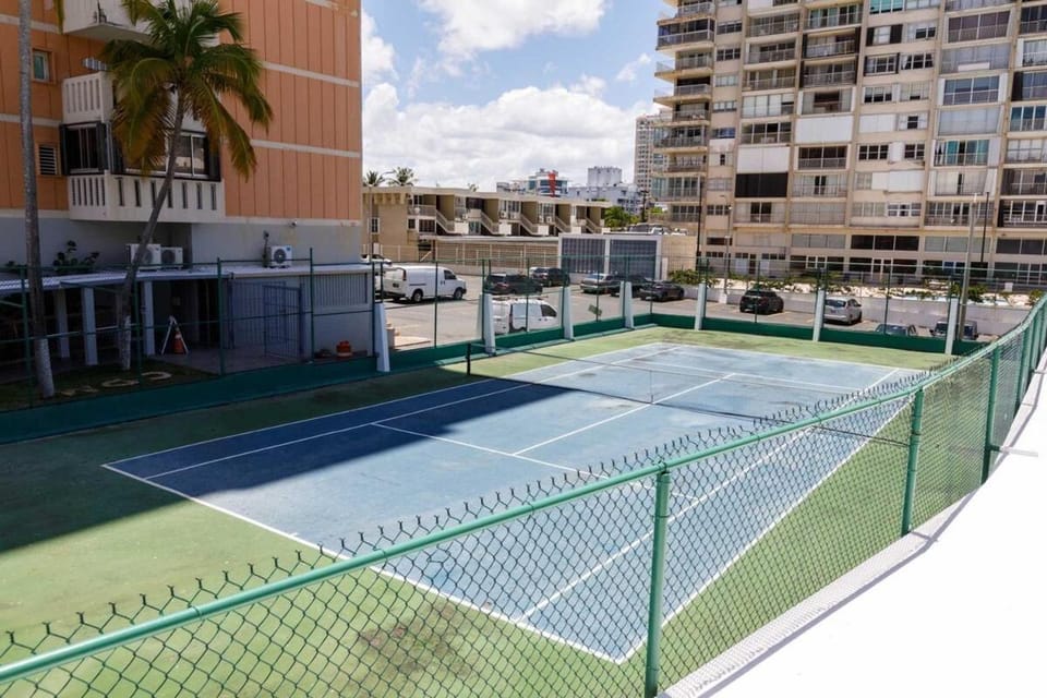 Casita Blanca at Condado Beach Apartment in San Juan