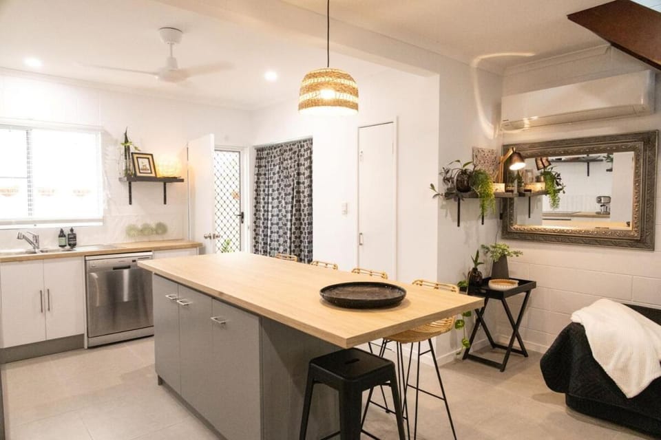 Whitsunday Pandanus-Stylish 2 bedroom townhouse in quiet location Apartment in Whitsundays