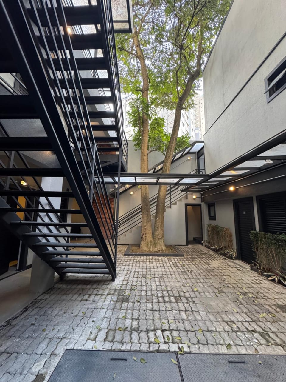 Property building, Day