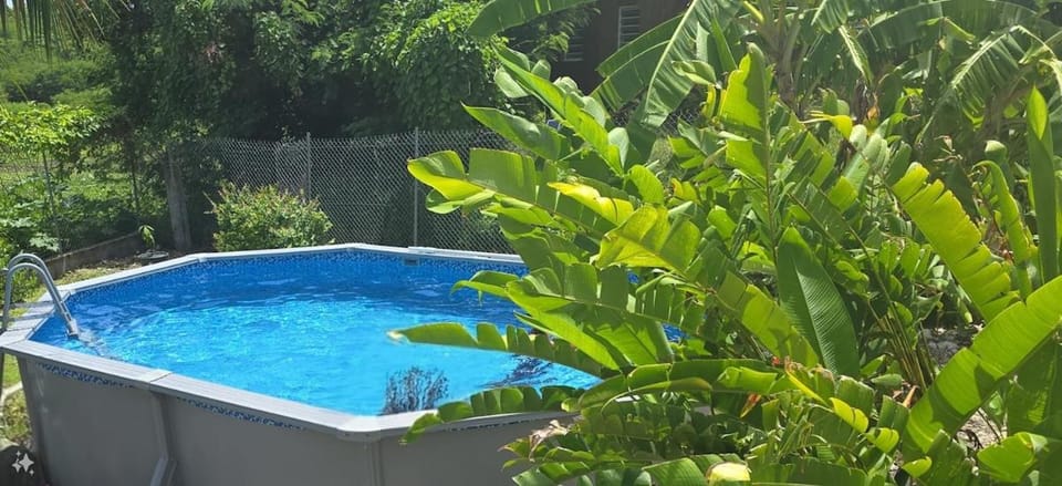 Villa 3 chambres piscine proche plage, marina, commerces à moins de 5min House in Grande-Terre, Guadeloupe