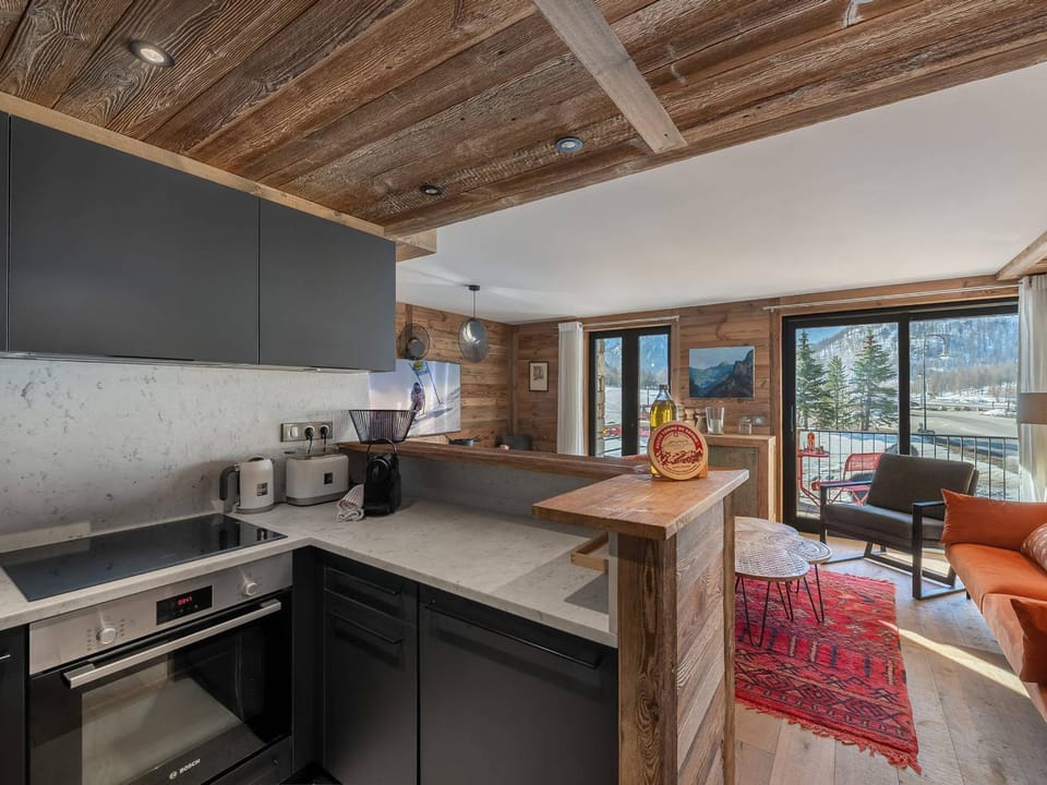 Appartement moderne à Val d'Isère, 6 pers, accès direct au domaine skiable - FR-1-844-4 Apartment in Val dIsere