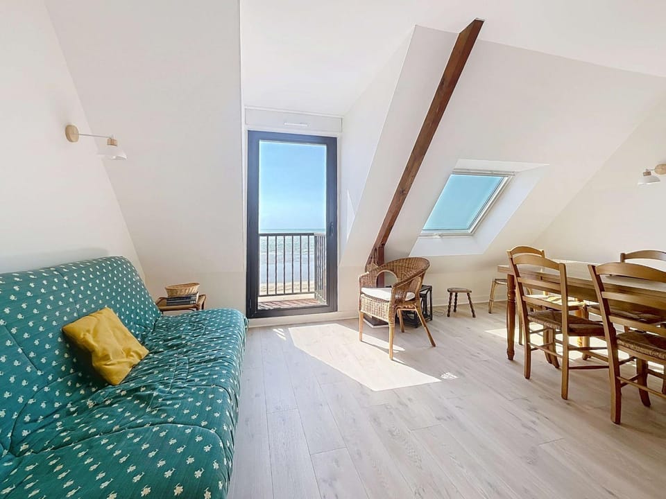 Appartement en bord de mer, 1 chambre, 4 couchages, parking privé - FR-1-361-570 Apartment in Jullouville