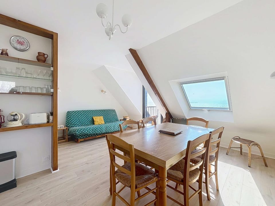 Appartement en bord de mer, 1 chambre, 4 couchages, parking privé - FR-1-361-570 Apartment in Jullouville