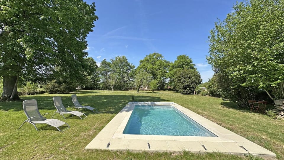 Le vieux tilleul House in Nouvelle-Aquitaine