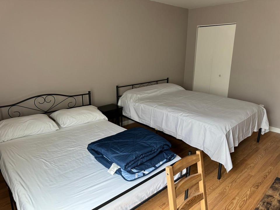 Near To CCBC ESSEX Room 202 Vacation rental in White Marsh