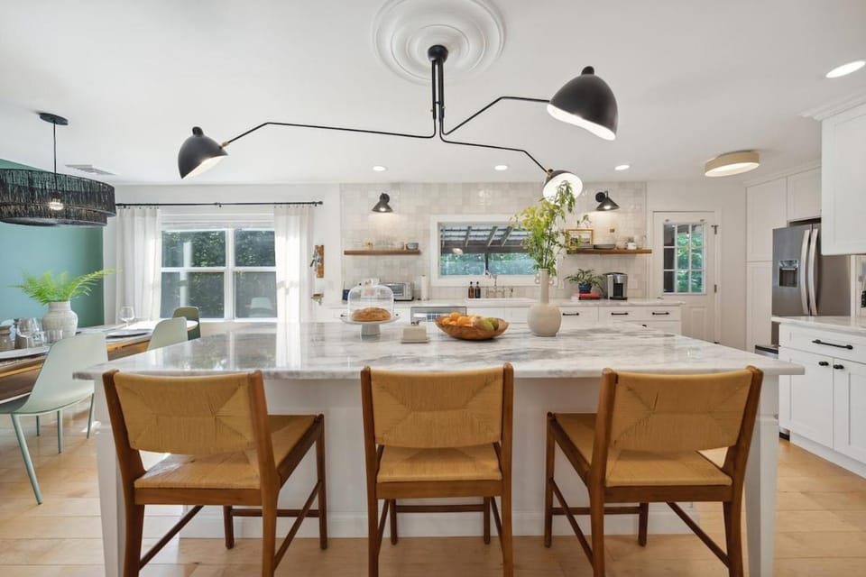 Stylish Catskills Escape Near Town & Trails House in Hudson Valley