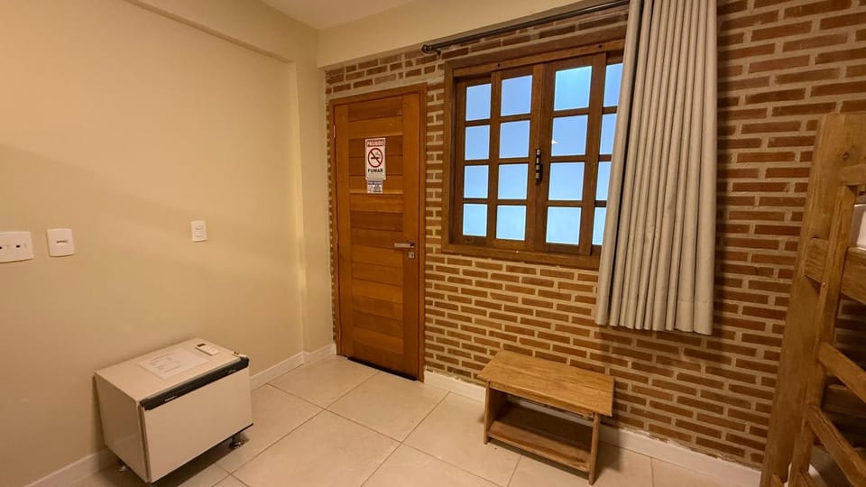 Caminho de Itacoatiara Bed and Breakfast in Niterói