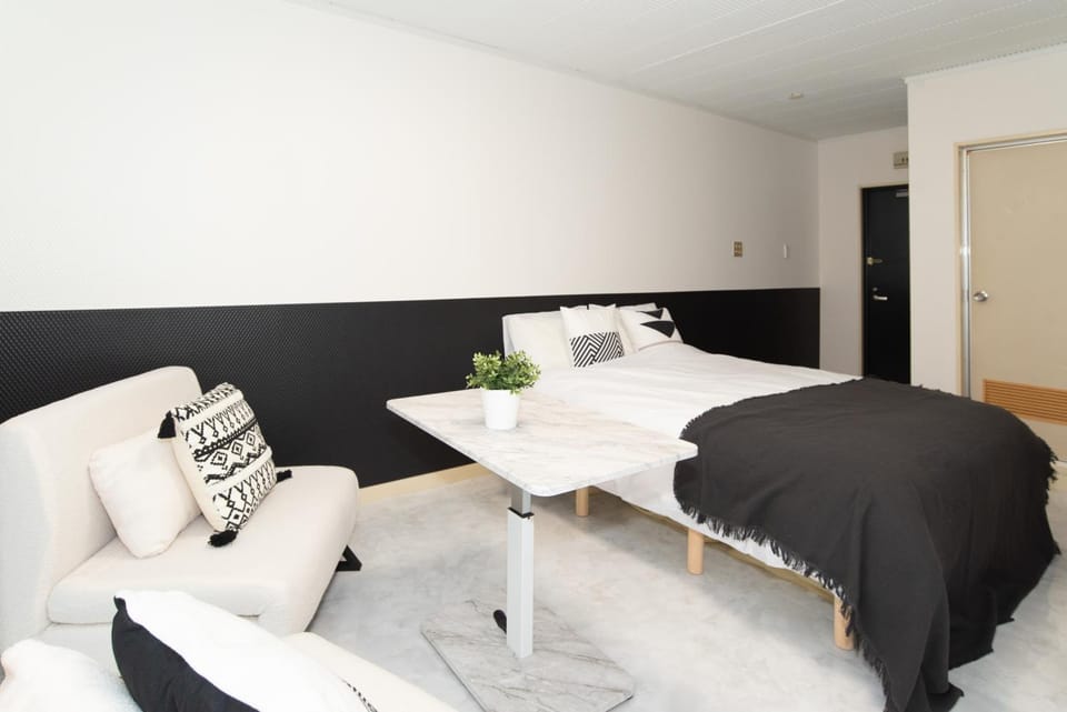 ビューシャルム湊 Apartment in Osaka