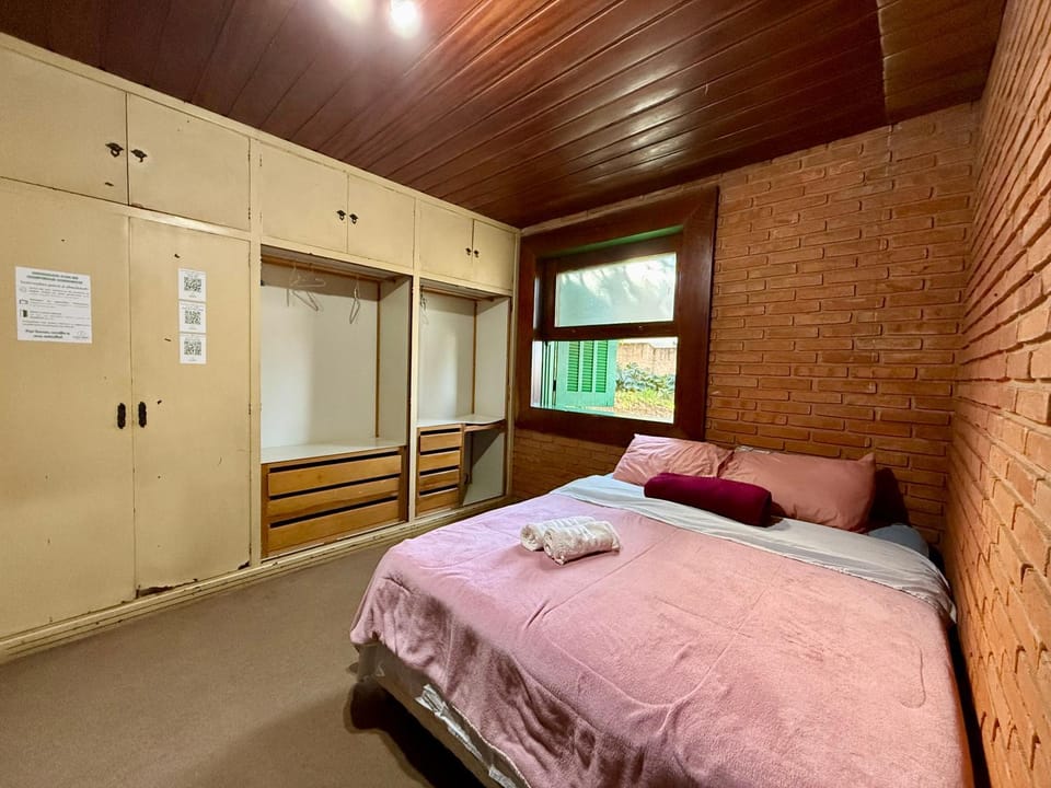 Quarto privado no Centro Vacation rental in Botucatu