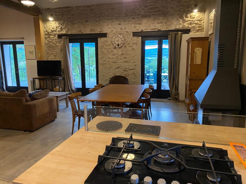 Les terrasses des pourquiers House in Gordes