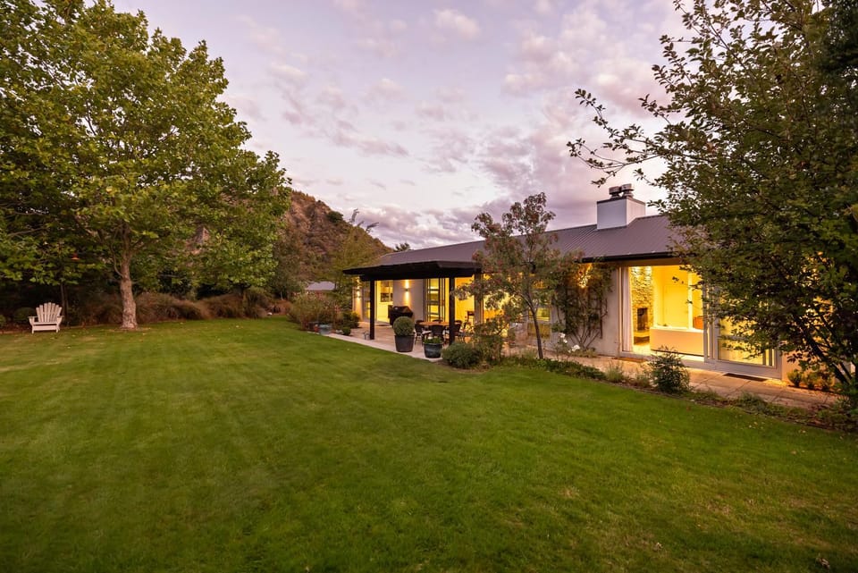 Property building, Garden