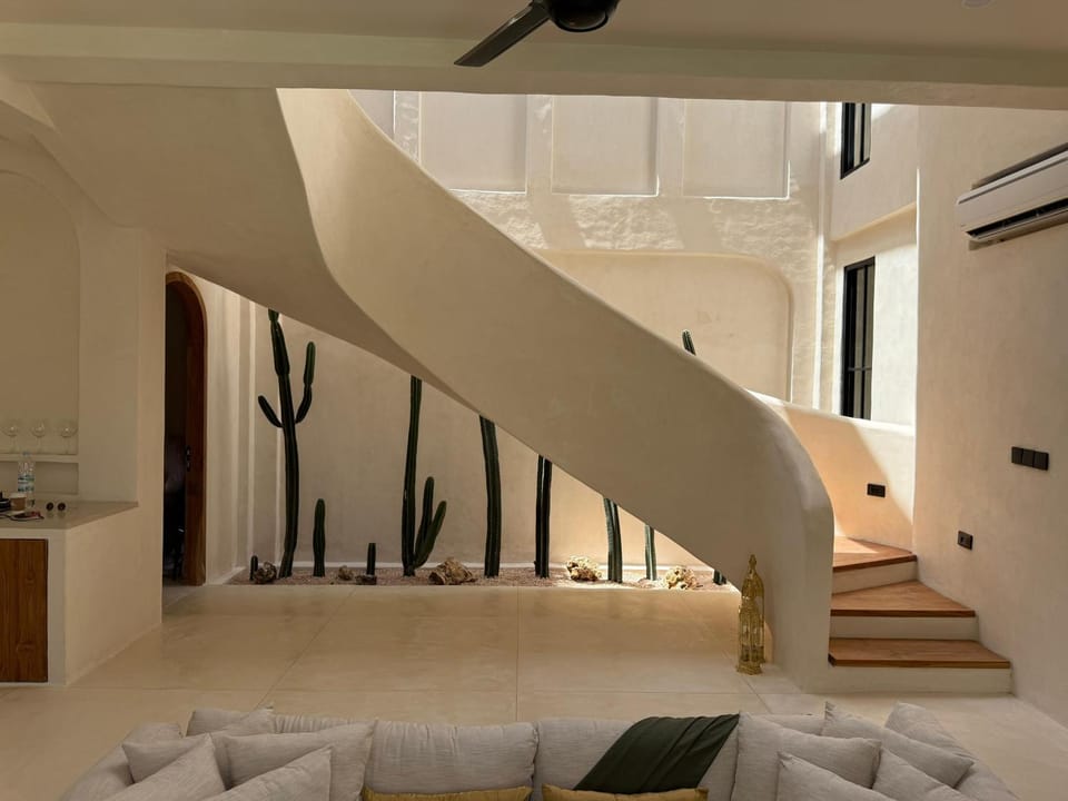 Living room, Seating area, air conditioner