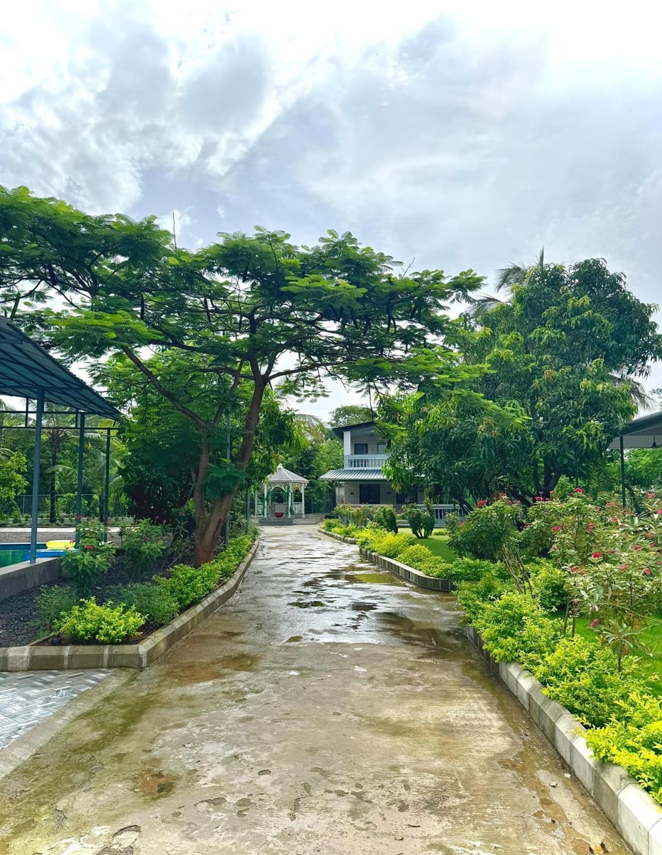 Mishita Resort couple friendly with pool near beach Resort in Alibag