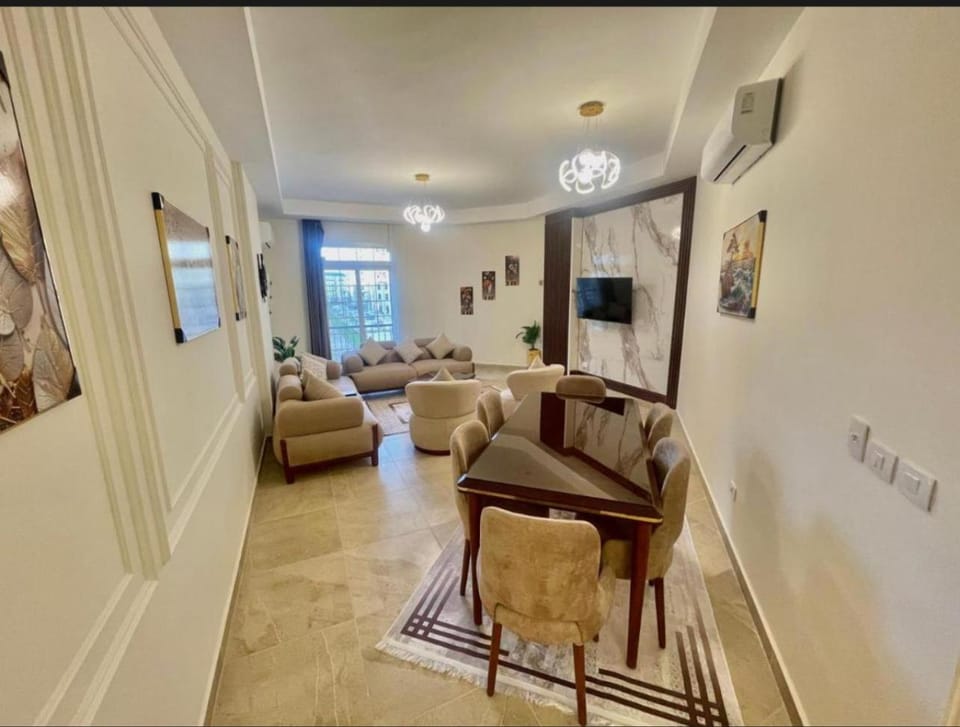 TV and multimedia, Living room, Seating area, air conditioner