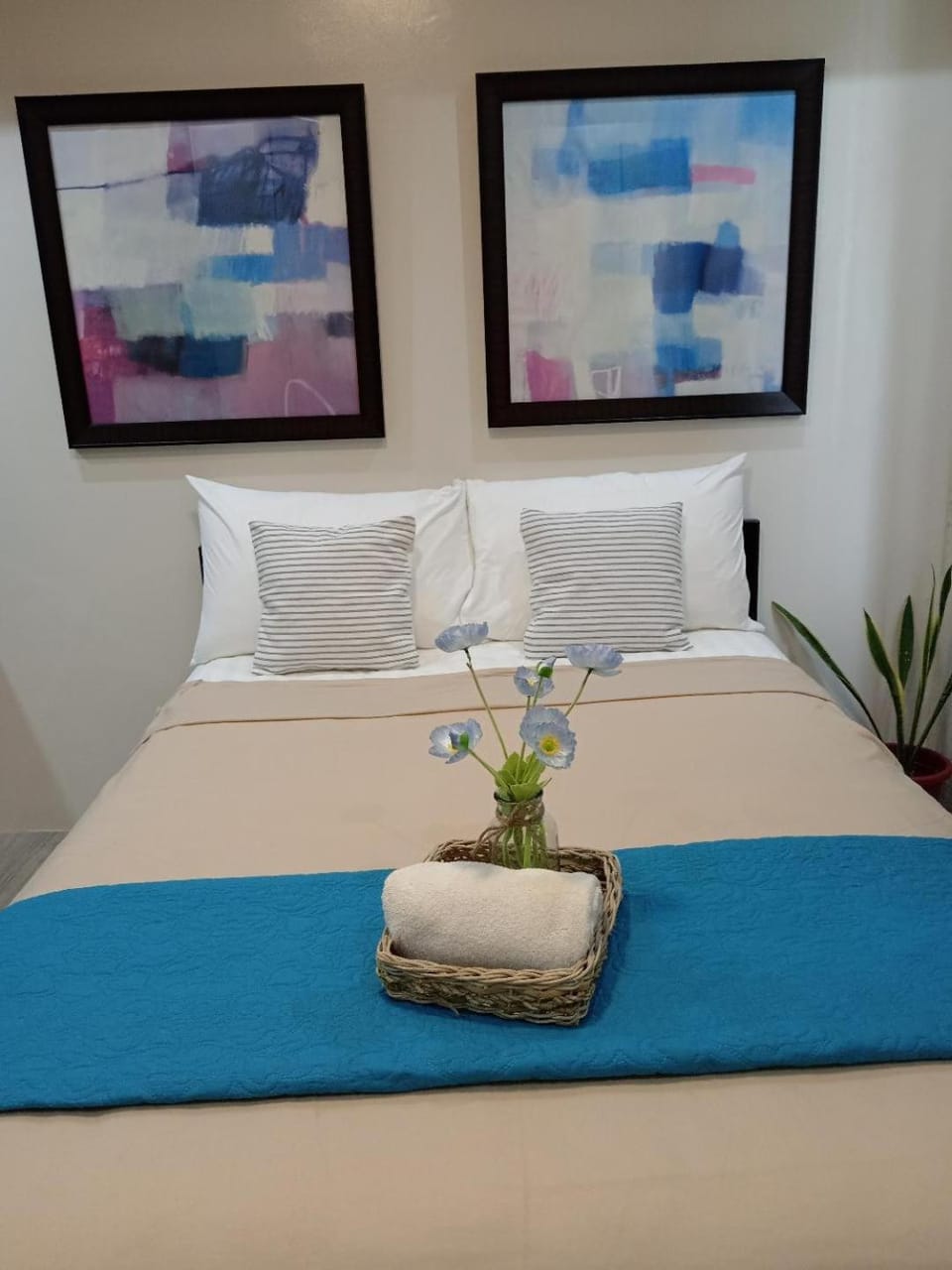 Sweet Escape 305 at Amaia Steps Apartment hotel in Bacolod