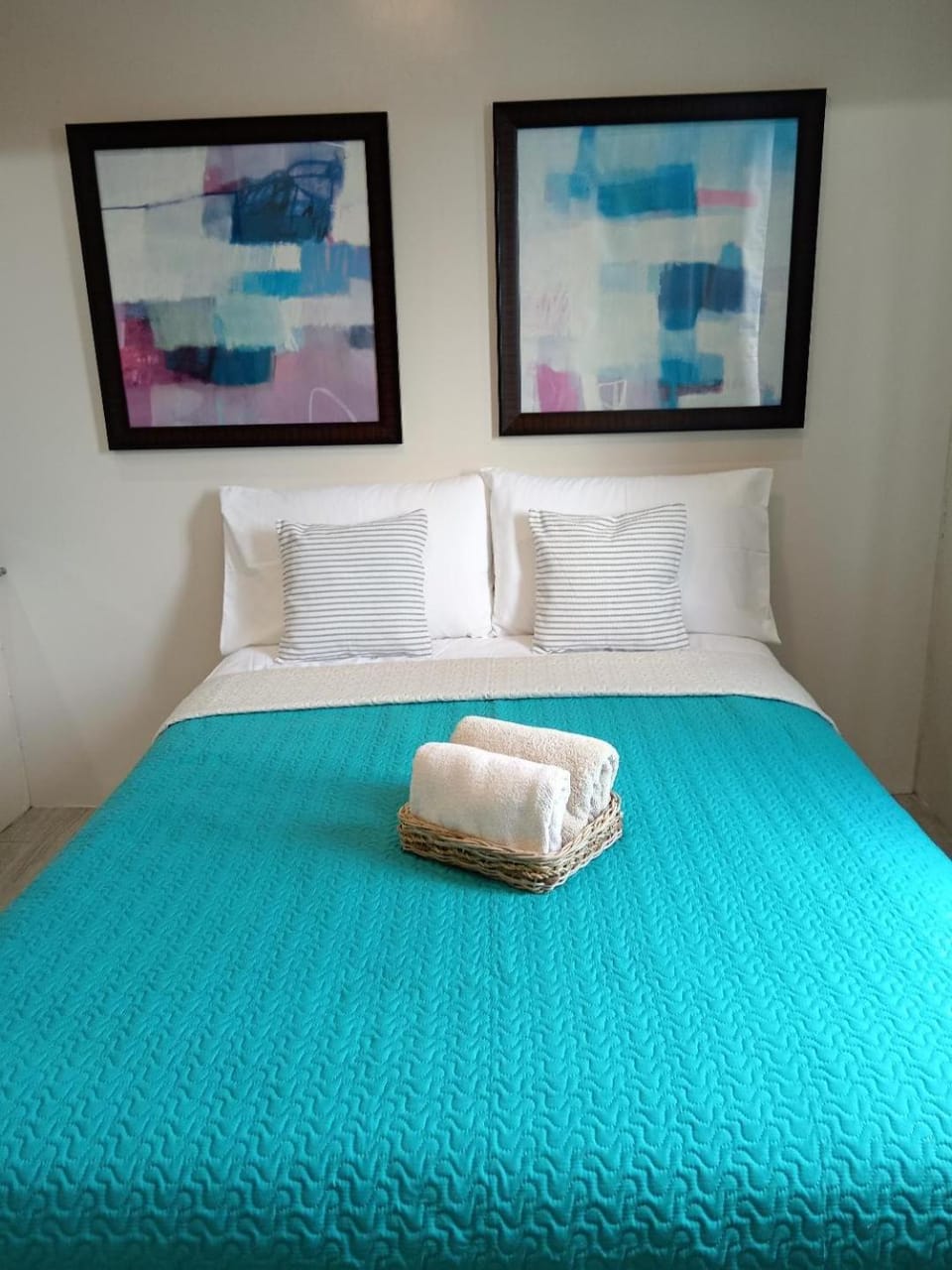 Sweet Escape 305 at Amaia Steps Apartment hotel in Bacolod