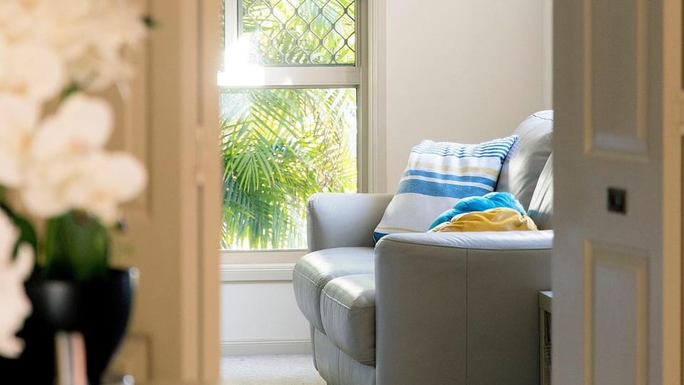 Shoal Bay Townhouse with Spa House in Shoal Bay