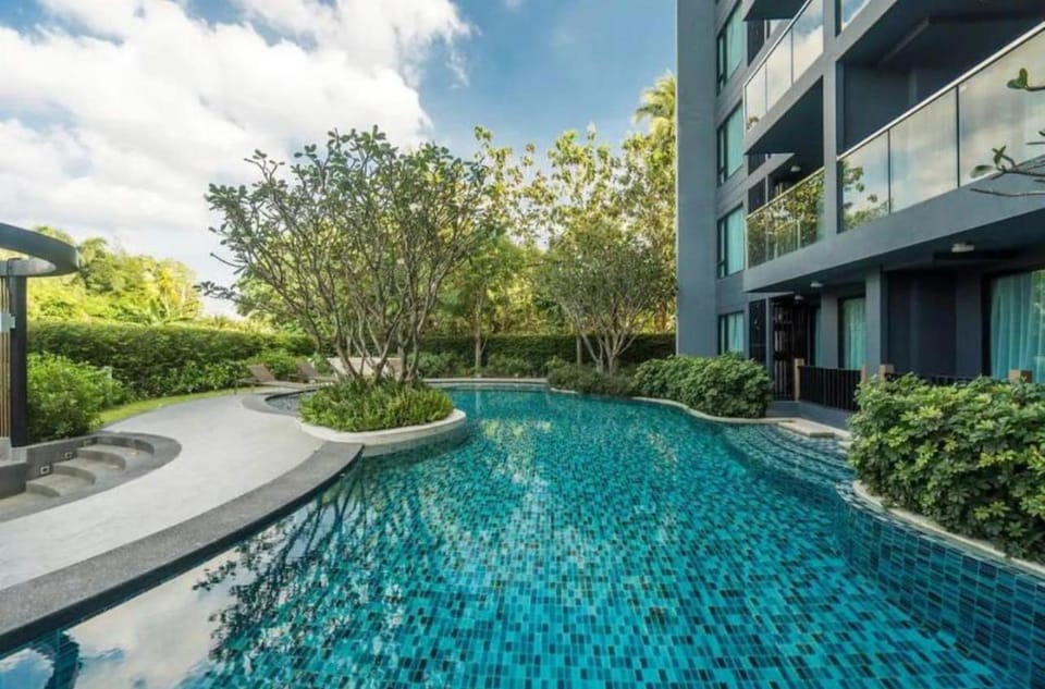 Modern 1 bedroom in Surin beach Apartment in Choeng Thale