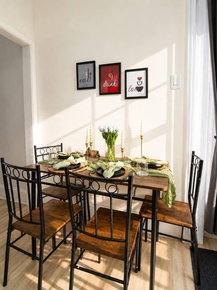 Central brownstone in Hoboken Dwntn! 15 mins to NY Apartment in Hoboken