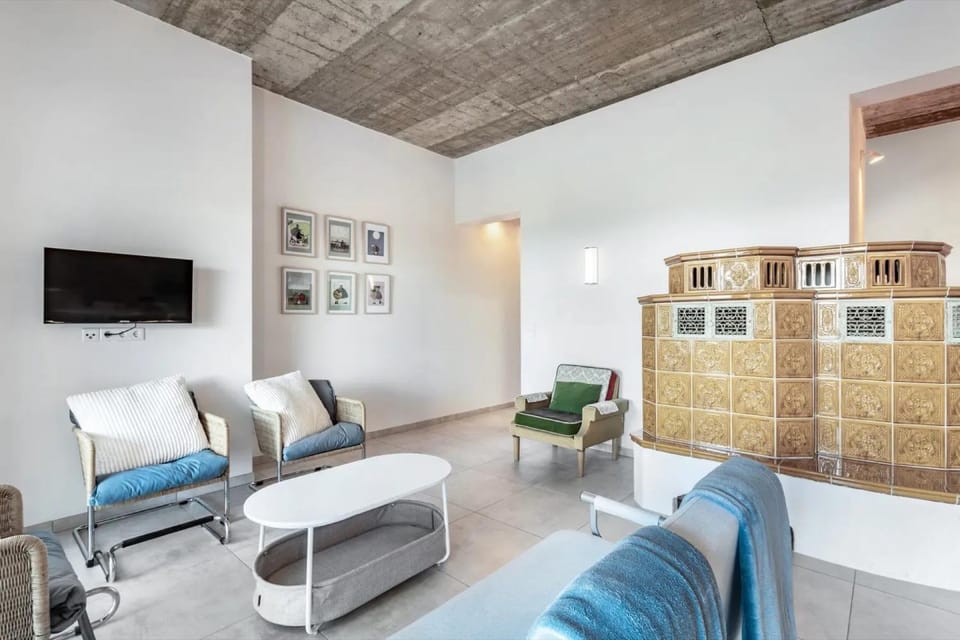 Property building, Living room