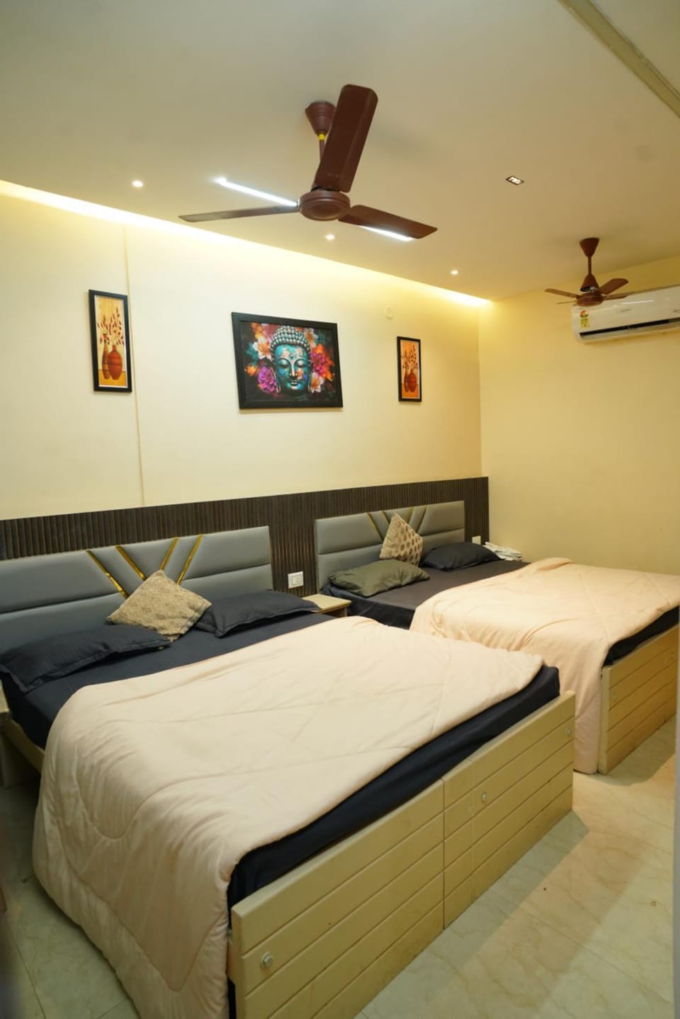 Kumaran Grand - Luxury Rooms Apartment in Madurai