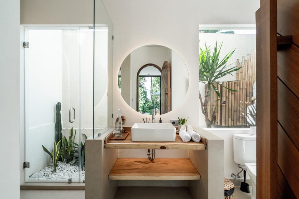 Shower, Bathroom, towels