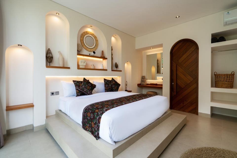 Bed, TV and multimedia, Bedroom, air conditioner