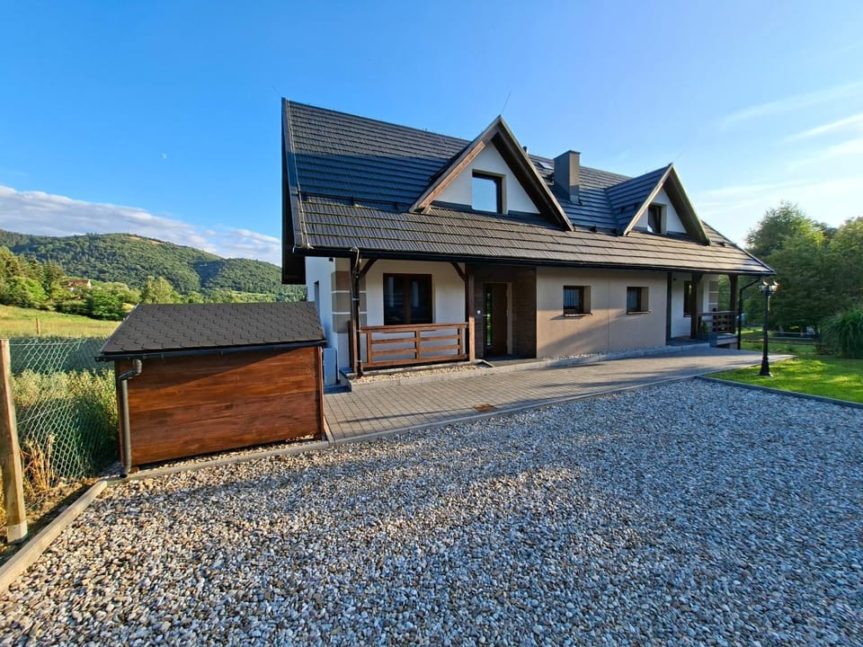 Property building, Mountain view