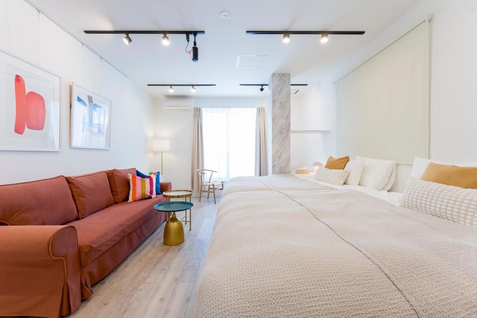 Living room, Bedroom